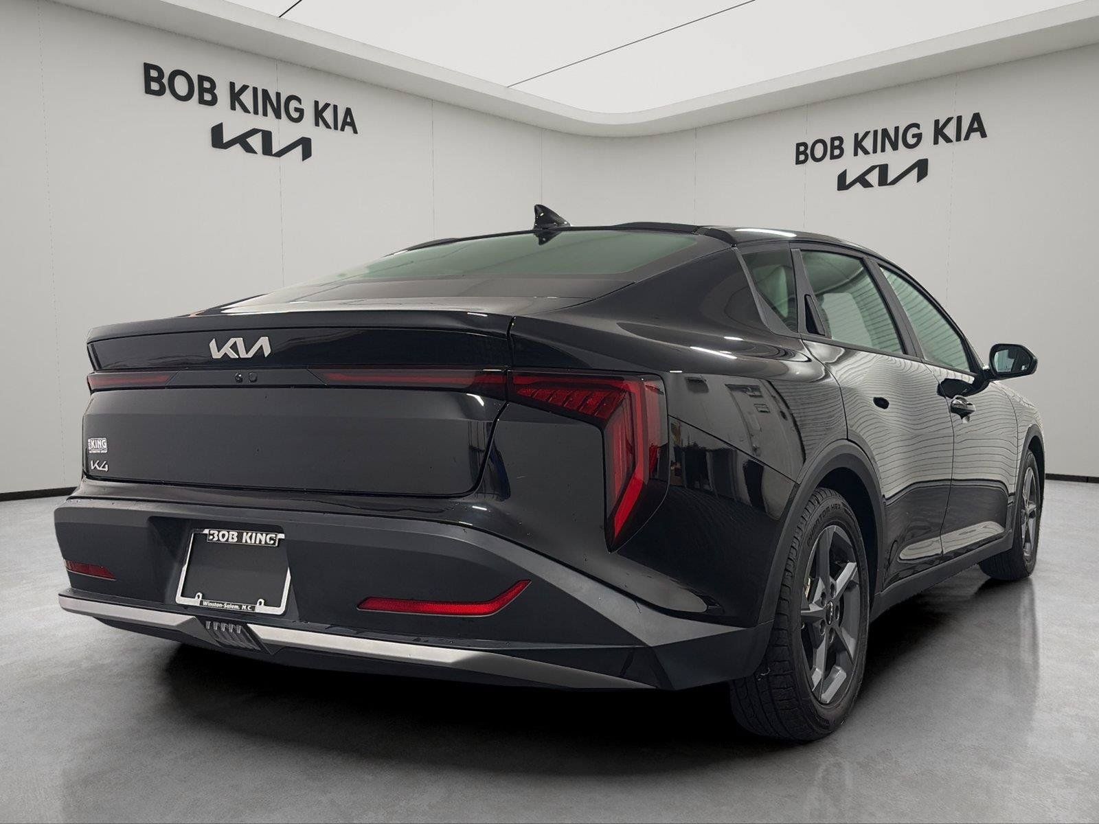 Used 2025 Kia K4 FWD image 5