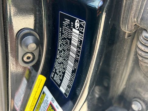 Used 2018 Toyota Corolla LE FWD image 10