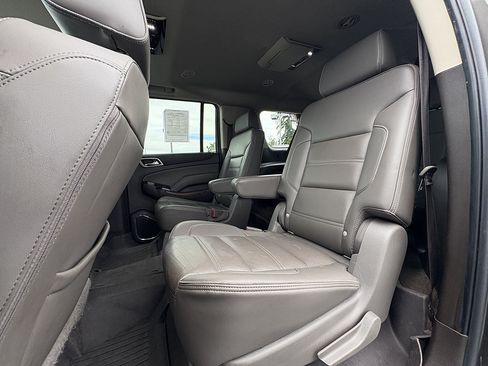 Used 2019 GMC Yukon XL Denali w/ Open Road Package AWD/4WD image 38