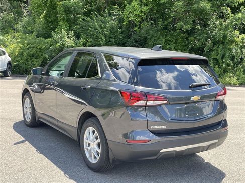 Used 2023 Chevrolet Equinox LT FWD image 3