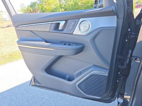 New 2026 Buick Enclave Avenir w/ Super Cruise Package image 21