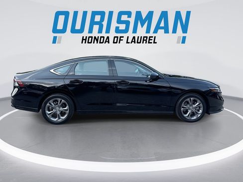 Used 2023 Honda Accord EX-L image 9