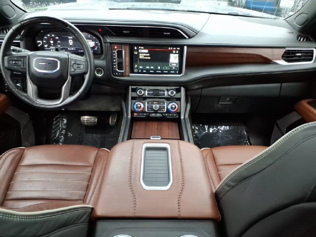 Used 2024 GMC Yukon XL Denali Ultimate AWD/4WD image 22
