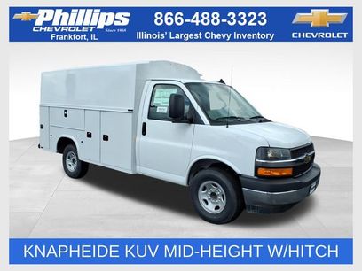 New 2026 Chevrolet Express 3500 w/ Power Convenience Package