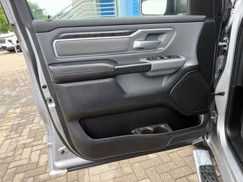 Used 2021 RAM 1500 Big Horn AWD/4WD image 14