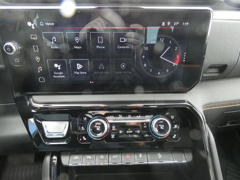 Certified 2024 GMC Sierra 1500 AT4 w/ Technology Package image 22