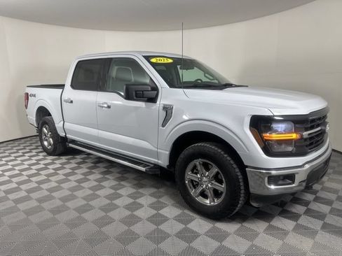 Used 2025 Ford F150 XLT w/ Equipment Group 301A Standard AWD/4WD image 2