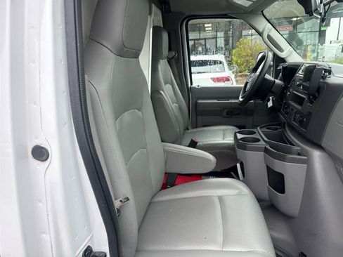 Used 2024 Ford E-350 and Econoline 350 Super Duty w/ Power Windows & Locks Group RWD image 26