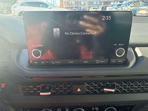 Used 2023 Honda Accord EX image 16