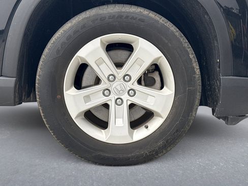 Used 2023 Honda Pilot LX image 13
