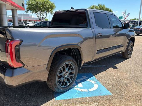 Used 2022 Toyota Tundra Platinum w/ Advanced Package AWD/4WD image 3
