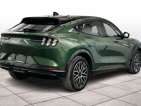 Used 2024 Ford Mustang Mach-E Premium image 11