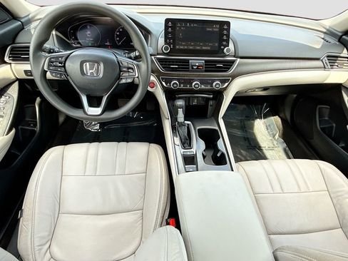 Used 2018 Honda Accord EX image 14