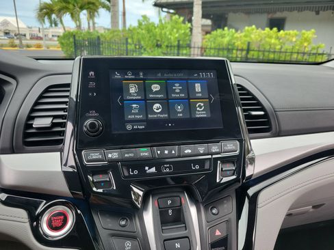 Used 2024 Honda Odyssey Touring image 26