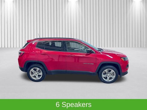 Used 2024 Jeep Compass Latitude image 5