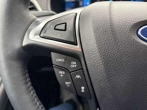 Certified 2024 Ford Edge SEL w/ Convenience Package image 14