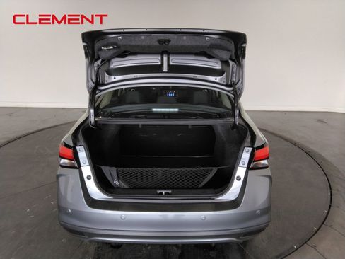 Used 2024 Nissan Versa S w/ Trunk Package image 9