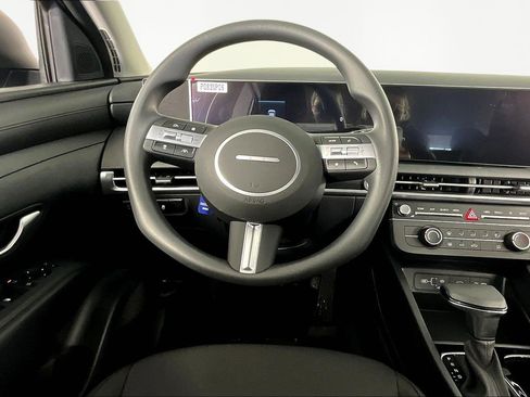New 2026 Hyundai Tucson SE AWD/4WD image 9