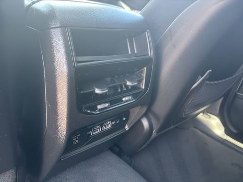 Used 2022 Jeep Grand Cherokee Limited 4xe AWD/4WD image 11