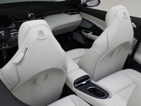 New 2026 Maserati GranCabrio Modena image 24