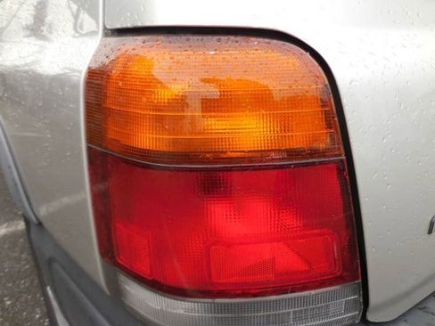 Used 2000 Subaru Forester L image 33