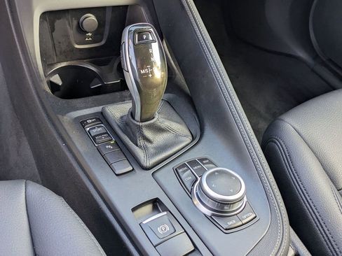 Used 2020 BMW X1 sDrive28i image 9
