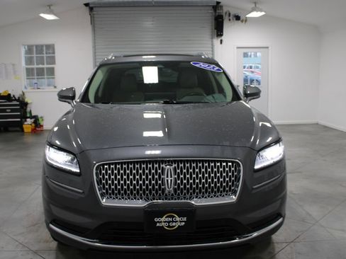 Used 2023 Lincoln Nautilus Reserve w/ Equipment Group 201A image 3
