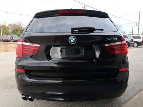 Used 2017 BMW X3 sDrive28i image 10