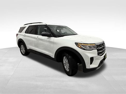 New 2026 Ford Explorer Active image 8