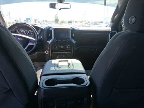 Used 2021 Chevrolet Silverado 1500 LT Trail Boss w/ Bed Protection Package AWD/4WD image 27