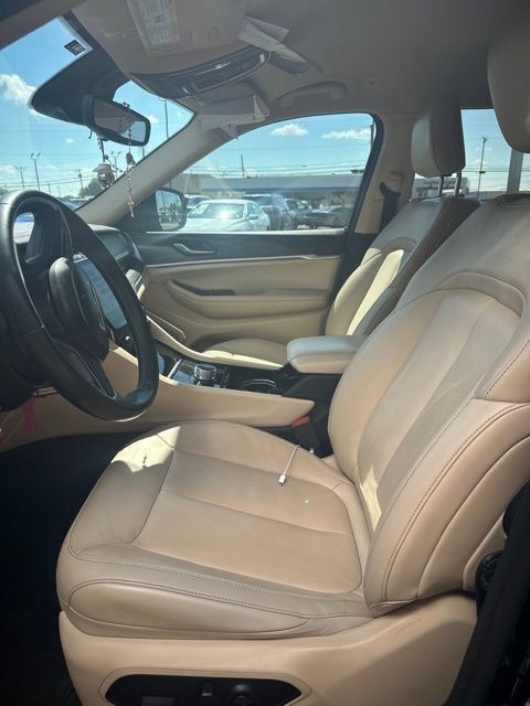 Used 2021 Jeep Grand Cherokee L Limited w/ Trailer Tow Group (B) AWD/4WD image 5