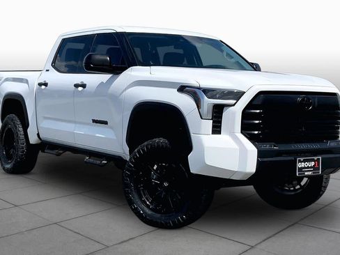 Used 2023 Toyota Tundra SR5 AWD/4WD image 3