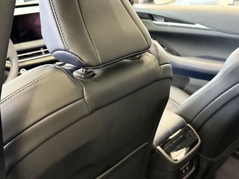 New 2026 INFINITI QX60 Sport w/ Dark Cargo Package AWD/4WD image 17