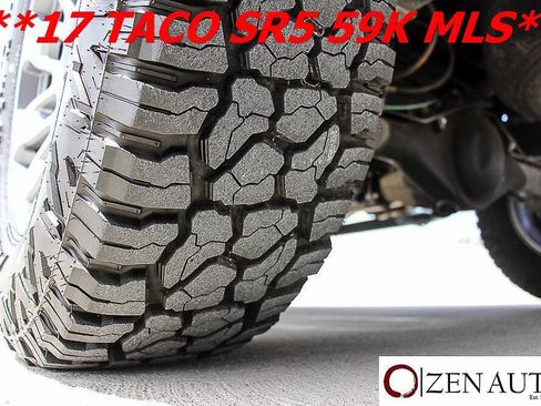 Used 2017 Toyota Tacoma SR5 w/ Tow Package RWD image 51