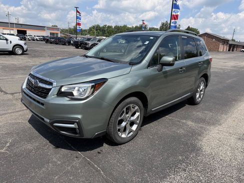 Used 2018 Subaru Forester 2.5i Touring w/ Popular Package #2 AWD/4WD image 8