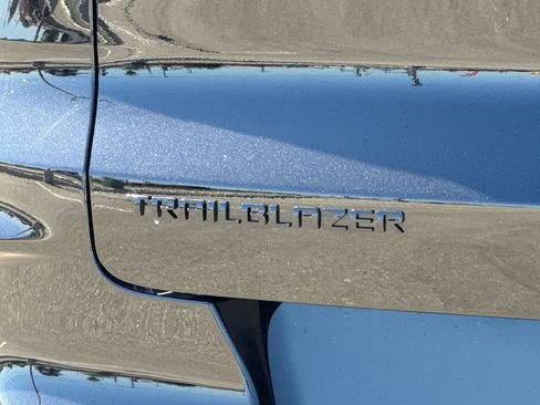 New 2026 Chevrolet TrailBlazer RS w/ Driver Confidence Package FWD image 25
