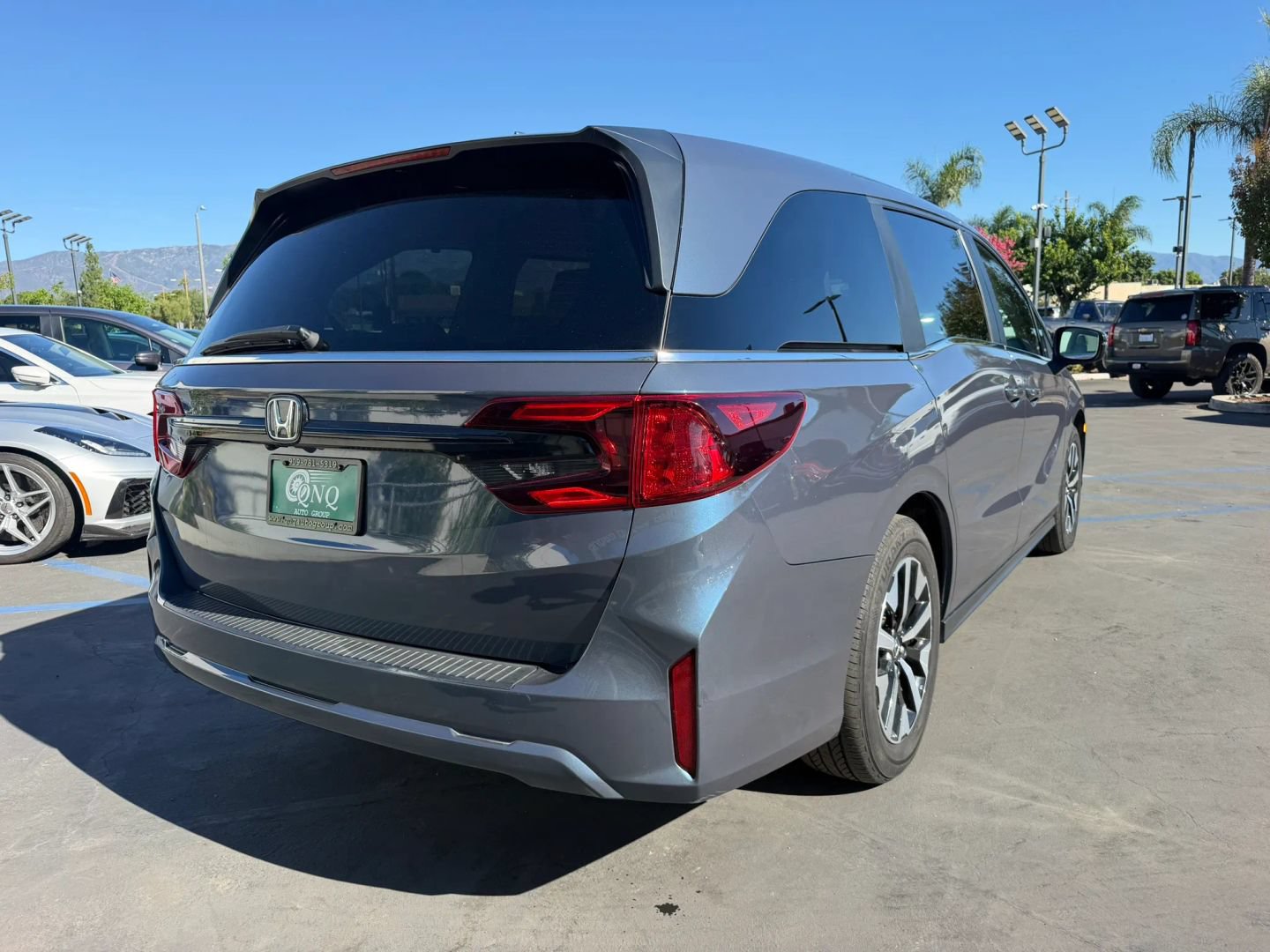 Used 2025 Honda Odyssey EX-L image 8