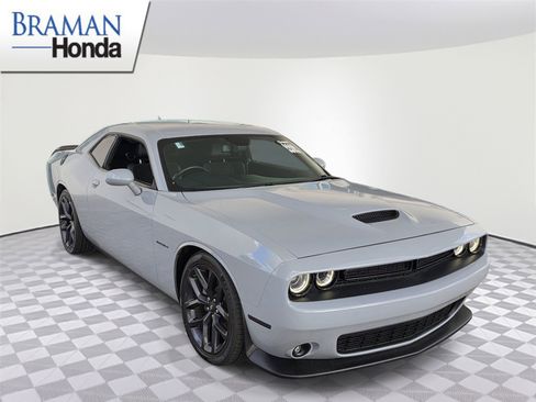 Used 2022 Dodge Challenger R/T w/ Plus Package RWD image 2