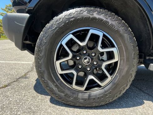 Used 2023 Ford Bronco Outer Banks AWD/4WD image 17