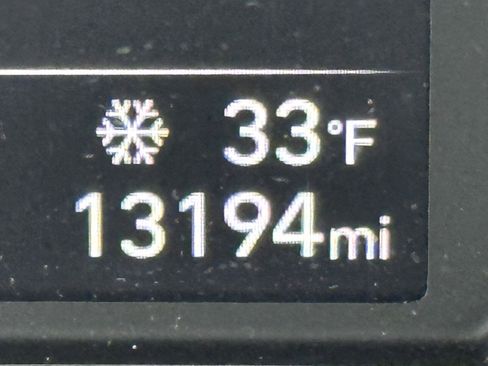 Certified 2024 Hyundai Santa Cruz SE image 13