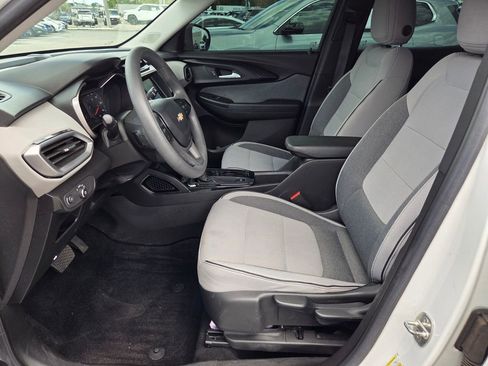 Certified 2021 Chevrolet TrailBlazer LS FWD image 4