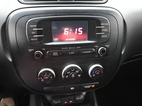 Used 2014 Kia Soul + w/ UVO w/Eservices Package image 9