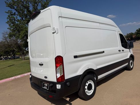 Used 2023 Ford Transit 250 148 High Roof w/ Load Area Protection Package RWD image 6