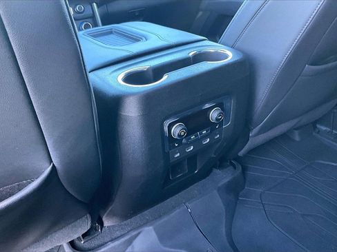 Used 2023 Chevrolet Tahoe Z71 w/ Luxury Package image 14