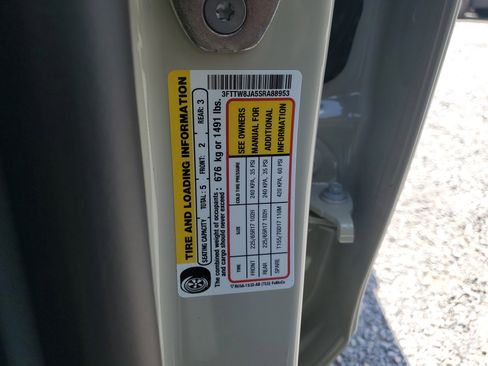 New 2025 Ford Maverick XLT w/ Equipment Group 302A image 22