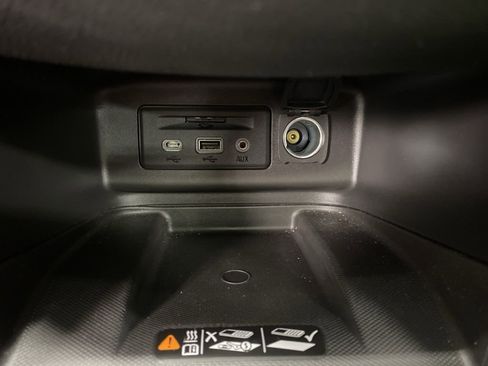 Certified 2024 Chevrolet Equinox Premier image 51