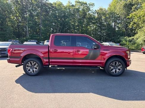 Used 2017 Ford F150 XLT w/ Equipment Group 302A Luxury AWD/4WD image 6