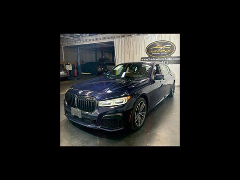 Used 2020 BMW 750i xDrive w/ Executive Package AWD/4WD image 1