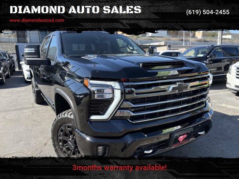 Used 2024 Chevrolet Silverado 2500 High Country w/ Midnight Edition AWD/4WD image 1