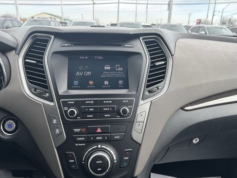 Used 2017 Hyundai Santa Fe Sport image 15